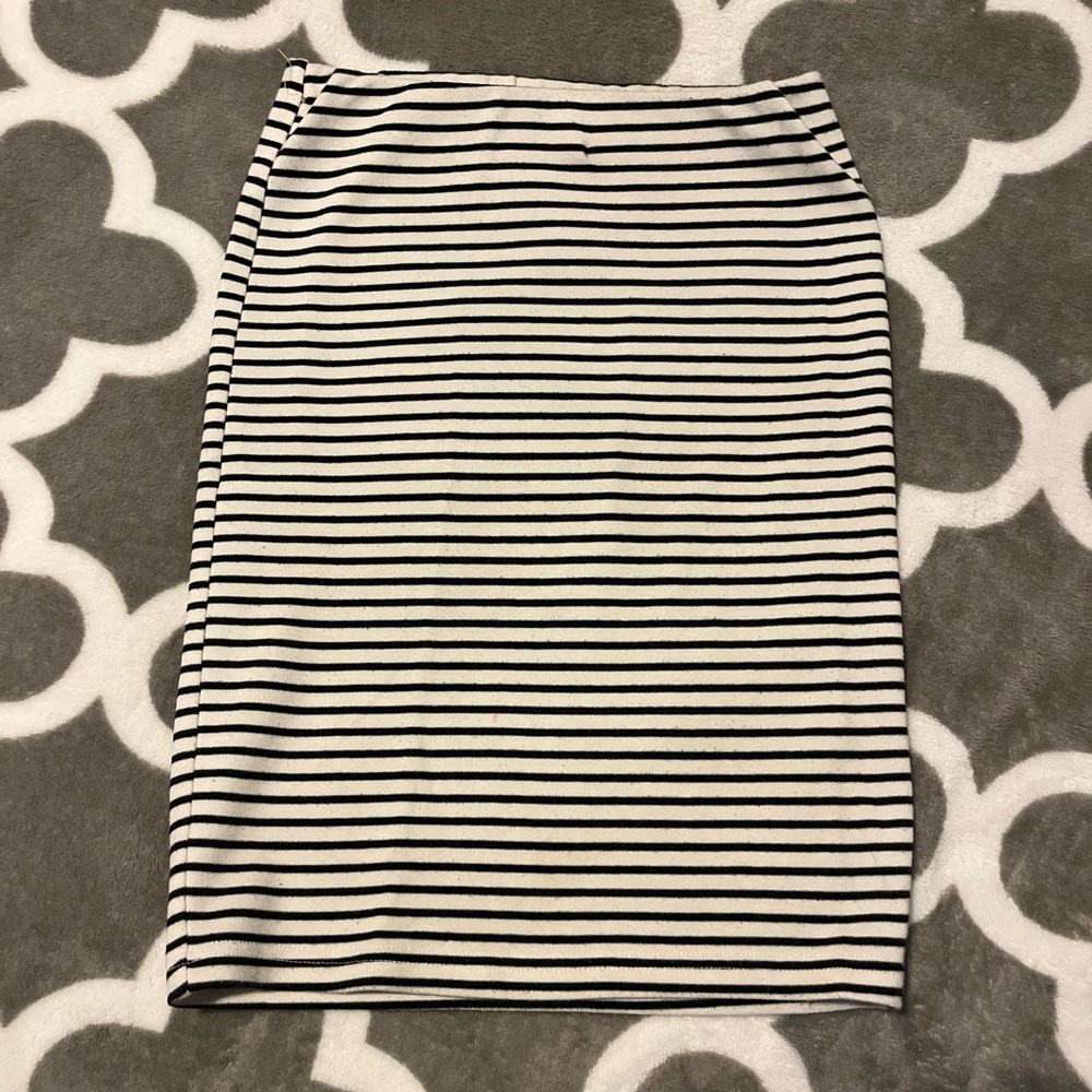 SO Black and White Striped Pencil Skirt